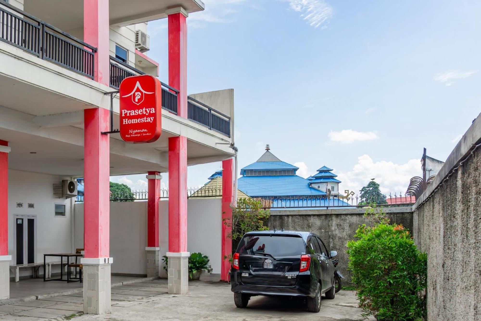 Hotel O Rajabasa Near Universitas Lampung Formerly Hotel Prasetya باندار لامبونغ المظهر الخارجي الصورة