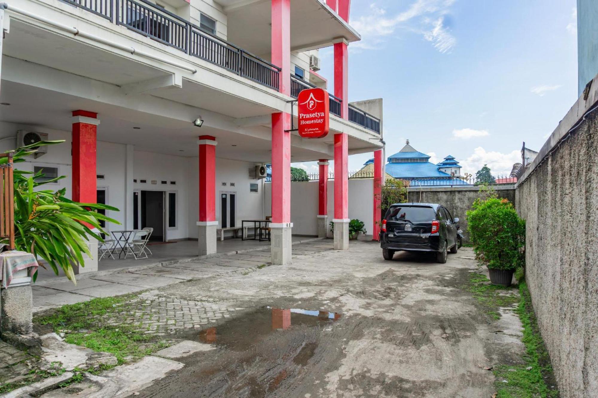 Hotel O Rajabasa Near Universitas Lampung Formerly Hotel Prasetya باندار لامبونغ المظهر الخارجي الصورة